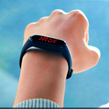 Smart Watch with Temperature Measurement